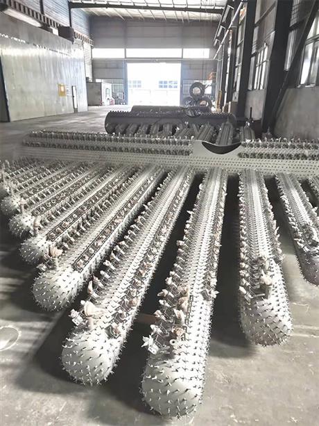 分布管-喷砂除锈加工后